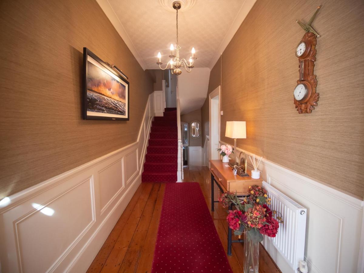 Ceol Na Mara Guest House Інішкрон Екстер'єр фото