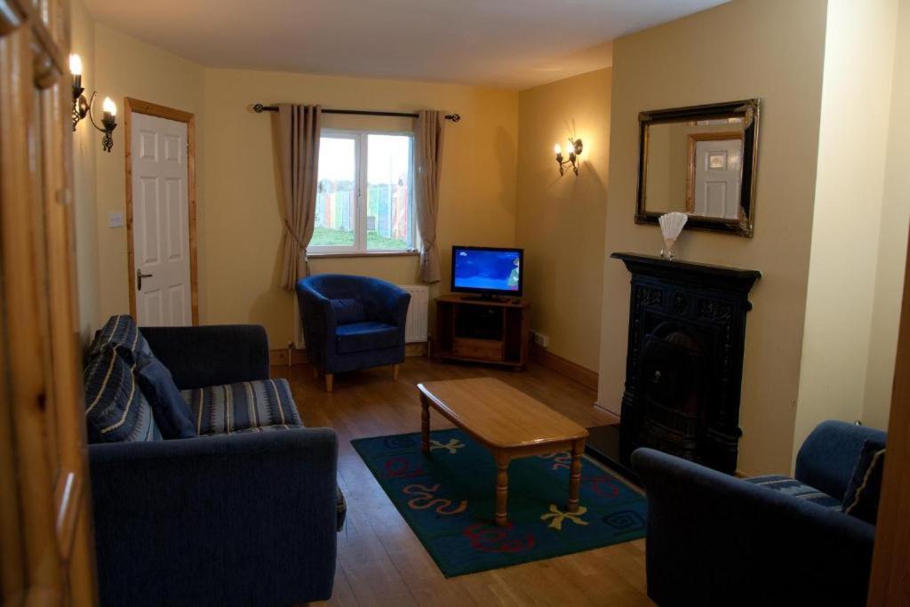 Ceol Na Mara Guest House Інішкрон Екстер'єр фото